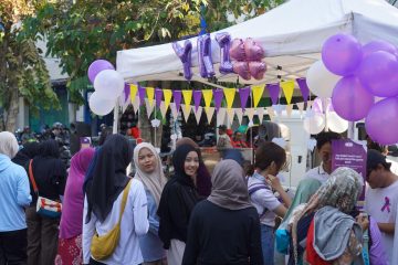 Masyarakat Surakarta sangat antusias mengunjungi booth kampanye ‘YKI Fun-raising Day’ yang berlokasi di kawasan Car Free Day (CFD) Slamet Riyadi Surakarta, Minggu (07/06/2026). (Foto: Dok. Panitia YKI Fun-raising Day).